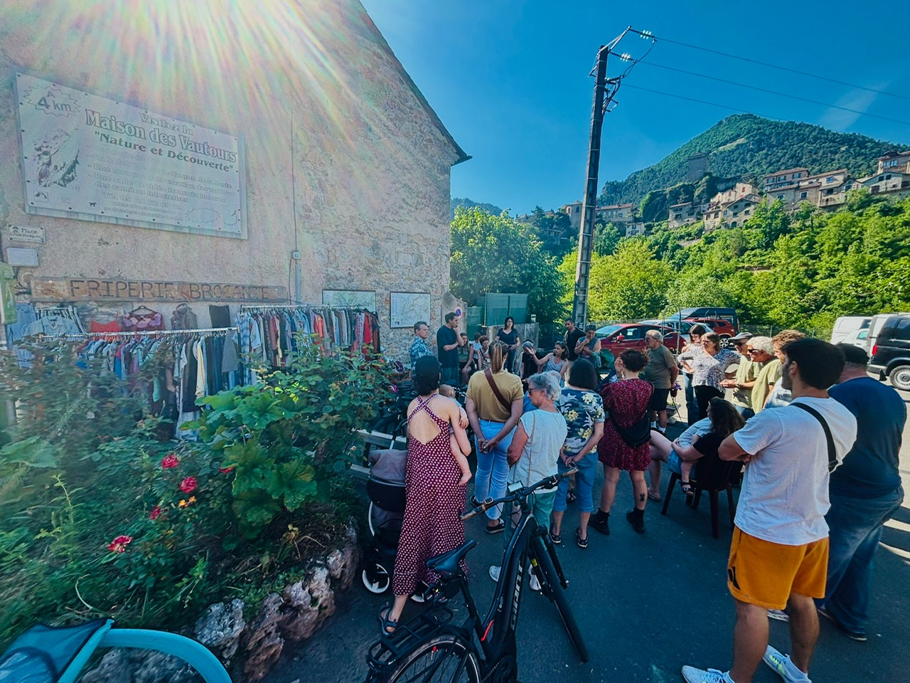 Ambiance conviviale au soleil